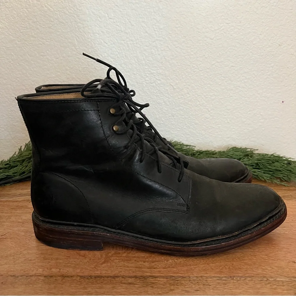Frye Men’s James Black Leather Lace Up Chukka Boots Size US 10.5 D